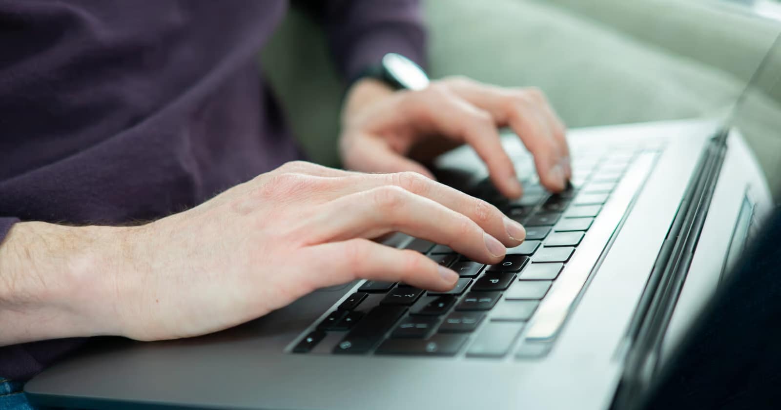 Entry-Level Tech Roles and Internship Opportunities at Google (Salaries Starting From $150/Day), Google’s Algorithm Updates: What Every Website Owner Needs to Know